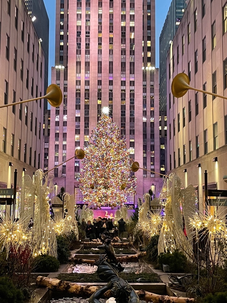 Rockefeller center Christmas tree at night